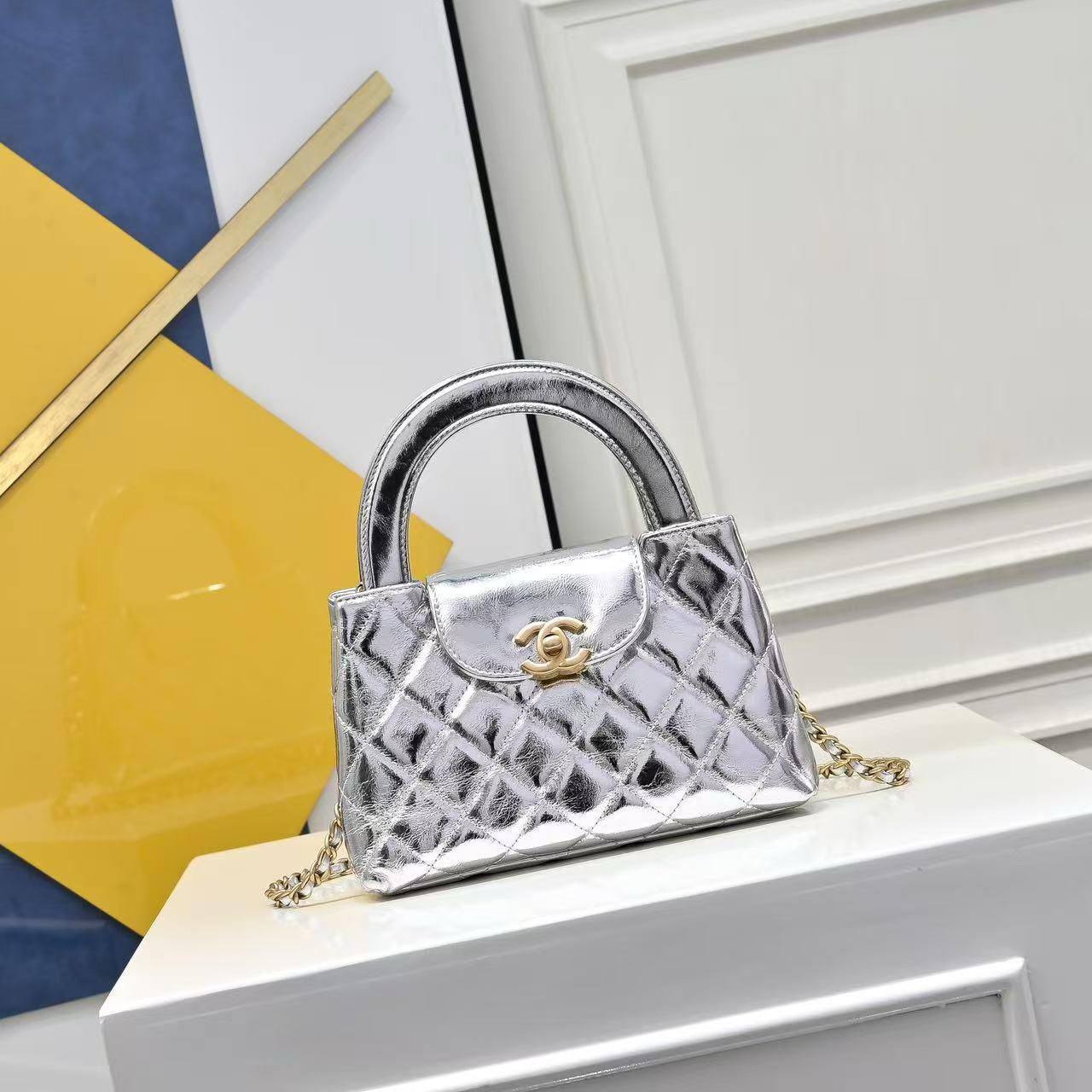 Chanel Master

New arrival 
master quality

420 dhs🪙💕

Zain228
♥️♥️♥️