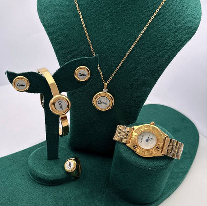 Accessories Set

With box 
🎁🎁🎁

90 dhs🪙💚

Zain45
♥️♥️♥️