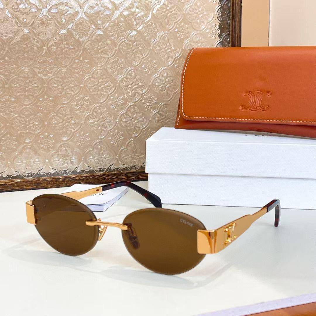 *NEW COLLECTION*

*SUNGLASSES WOMEN*

*MASTER QUALITY*

250 dhs💚

Zain202
♥️♥️♥️
