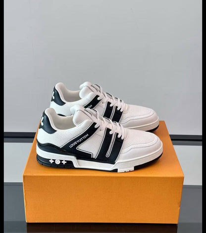 170LV
High Quality
170 dhs✅
Size 39 to 45 

Zain183
♥️♥️♥️