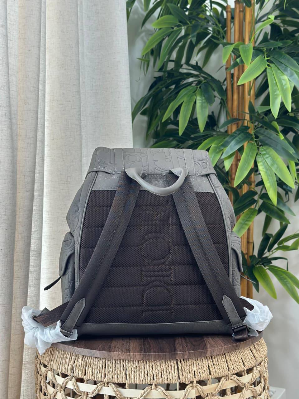 DIOR
*❗️BACKPACK ❗*
*SUPER MASTER QUALITY ❗*
1700 dhs✅
*WITH  PAPERBAG❗*

Zain267
♥️♥️♥️