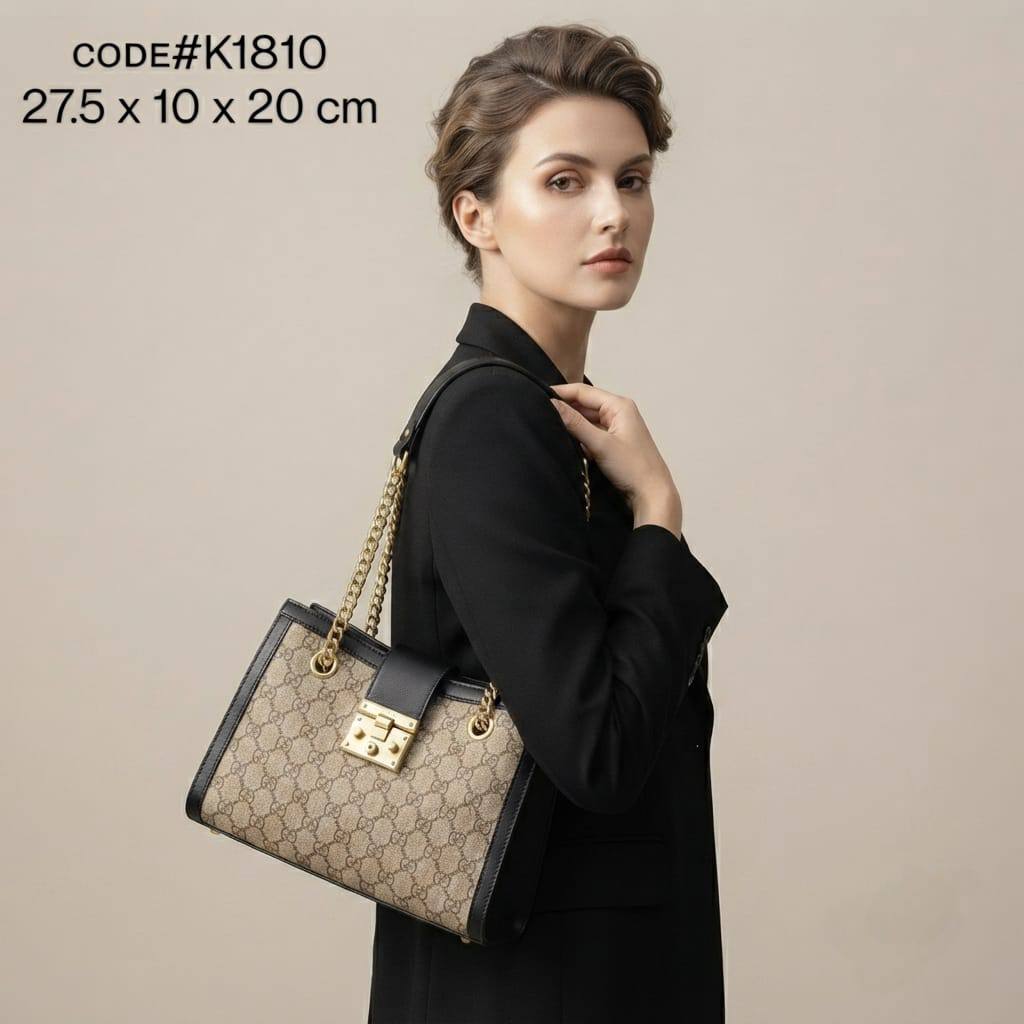 GUCCI ᴘᴀᴅʟᴏᴄᴋ ɢɢ
sᴜᴘʀᴇᴍᴇ sʜᴏᴜʟᴅᴇʀ ʙᴀɢ
ᴡɪᴛʜ ʟᴏɴɢ ᴛʀɪᴍ sᴛʀᴀᴘ
sɪᴢᴇ: 27.5 cm

75 dhs✅

Zain31
♥️♥️♥️