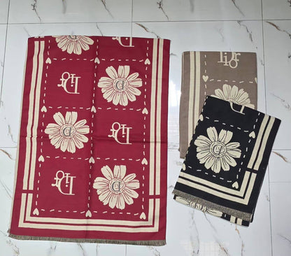Scarf
40 dhs✅

Zain232
♥️♥️♥️