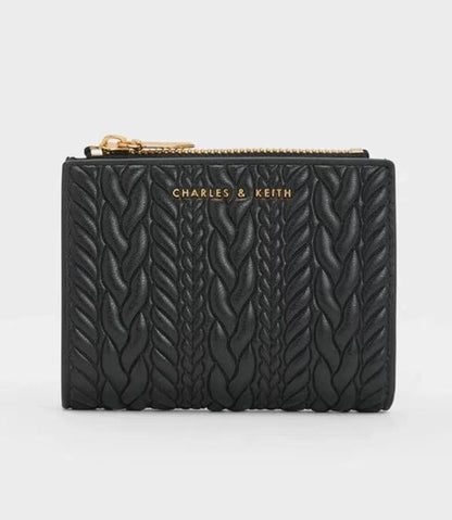 CK
Charles and keite
55 dhs✅
with box
🎁🎁🎁

Good quality

Zain40
♥️♥️♥️