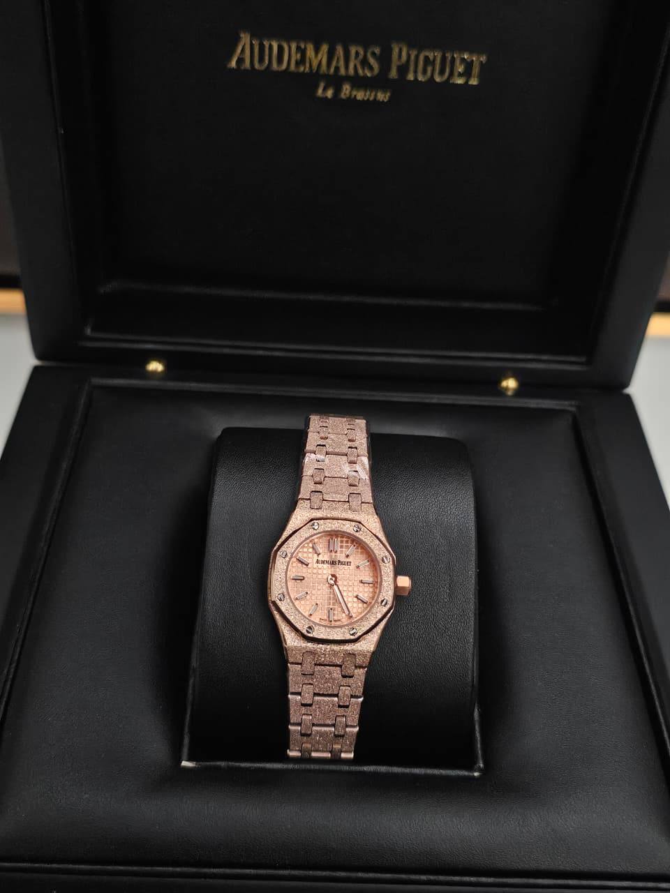 AUD
japan movement 🇯🇵
Water Resistant 💧
Sapphire Crystal 
Super Master Quality 
With box 📦🛍️
For Price 👇 WhatsApp✅
0568585901 
0507557372
0552275751 Owner Zain 👌

Zain282
♥️♥️♥️