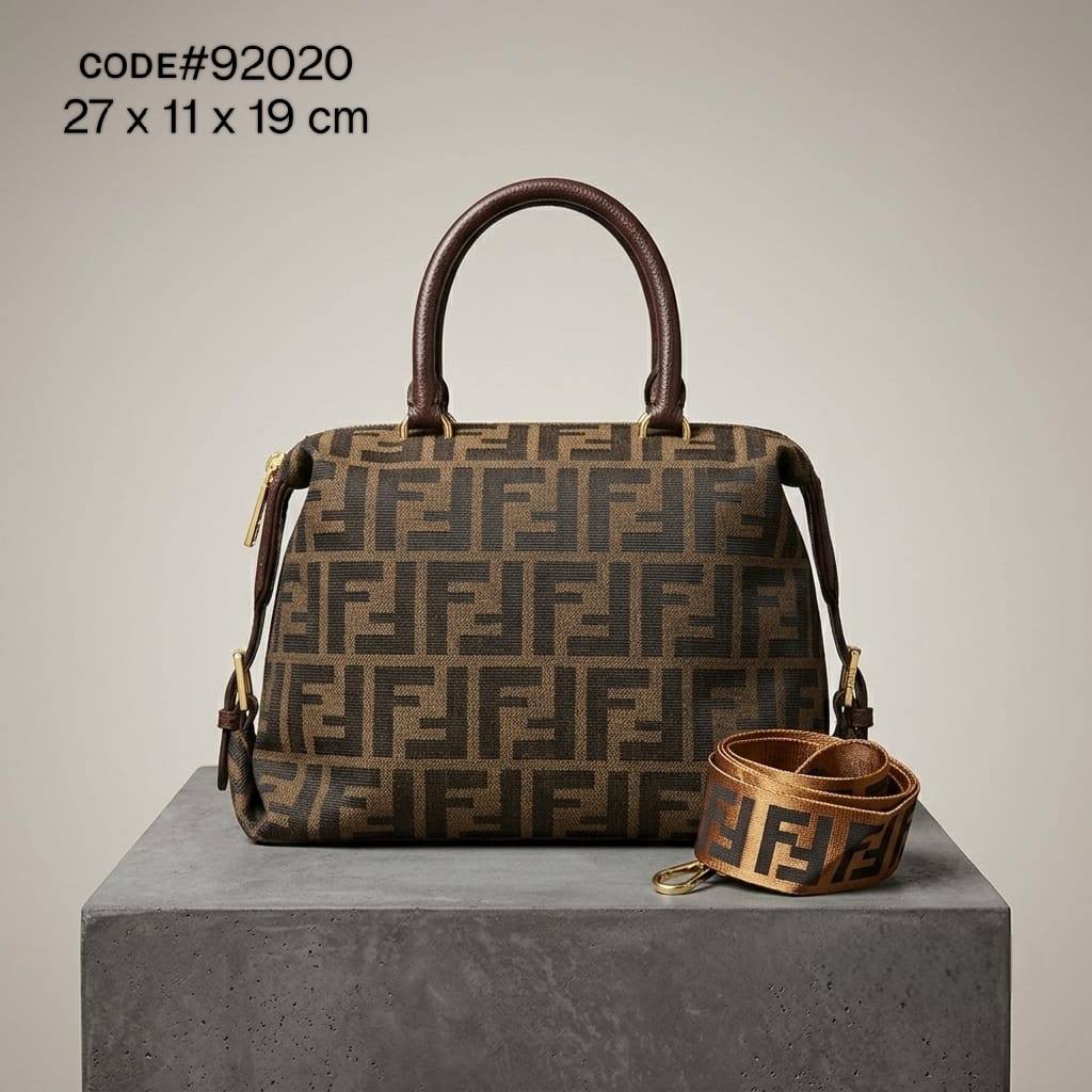 FENDI ғғ ᴄᴜʙᴇ ʙᴀɢ
ᴍᴀᴛᴛᴇ ʟᴇᴀᴛʜᴇʀ ᴍᴀᴛᴇʀɪᴀʟ
ᴄᴀɴᴠᴀs ᴍᴀᴛᴇʀɪᴀʟ
ɢᴏʟᴅ ʜᴀʀᴅᴡᴀʀᴇ
ᴡɪᴛʜ ʟᴏɴɢ sᴛʀᴀᴘ
sɪᴢᴇ : 27 cm

90 dhs✅

Zain31
♥️♥️♥️