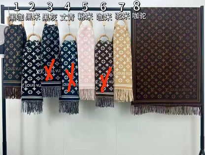 Scarf
45 dhs💓

Zain200
♥️♥️♥️
