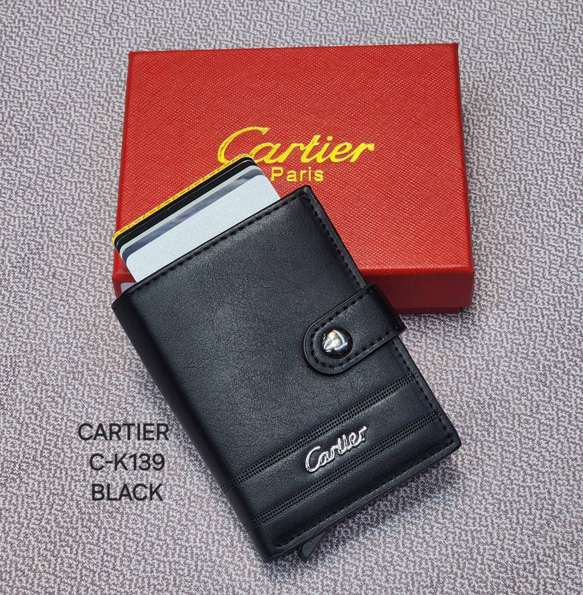 Wallets

Good quality 
70 dhs🇦🇪🇦🇪

Zain182
♥️♥️♥️