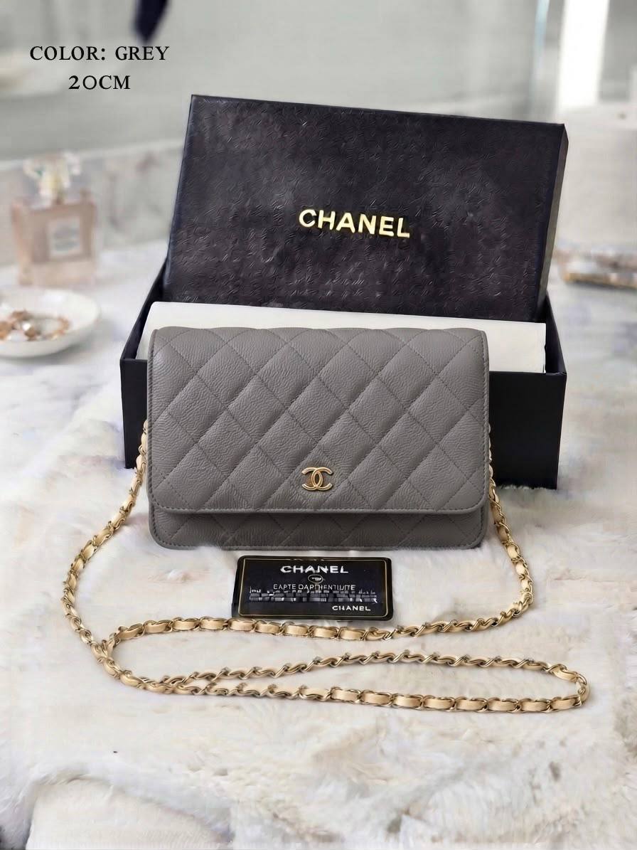 Chanel ᴄʟᴀssɪᴄ ᴡᴀʟʟᴇᴛ ᴏɴ ᴄʜᴀɪɴ
ɢᴏʟᴅʜᴀʀᴅᴡᴀʀᴇ ʟᴏɴɢ sʟɪɴɢ
ᴡɪᴛʜʙᴏx
ᴄᴀᴠɪᴀʀ ᴍᴀᴛᴇʀɪᴀʟ
sɪᴢᴇ:20ᴄᴍ
100 dhs🇦🇪🇦🇪

Zain56
♥️♥️♥️