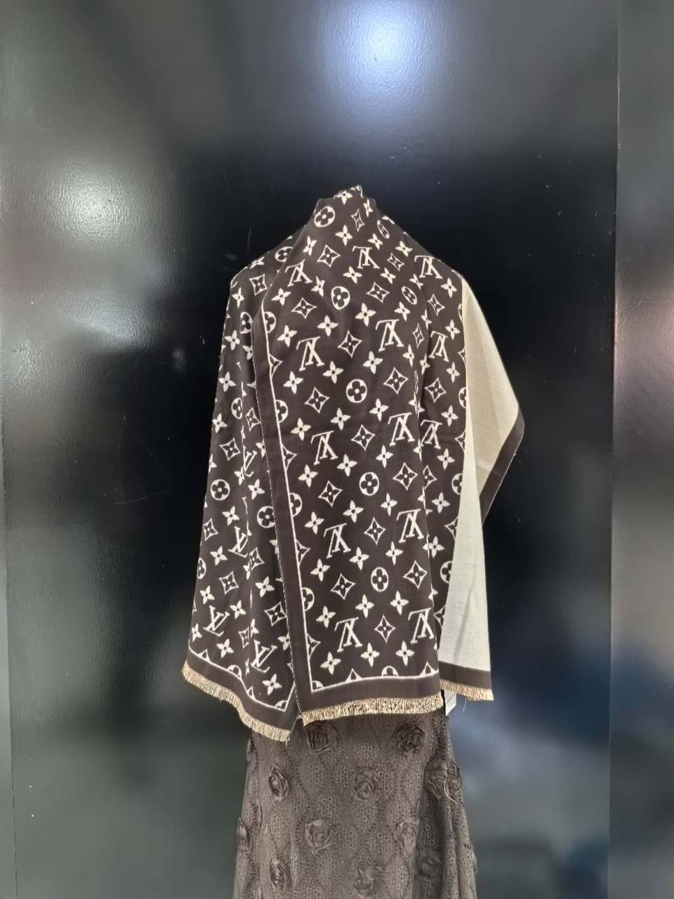 Good quality 
Scarf 
45 dhs🇦🇪🇦🇪

Zain295
♥️♥️♥️