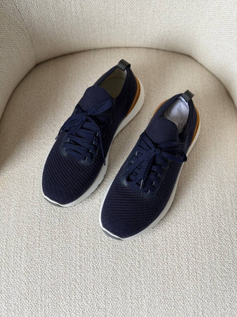 BRUNELLO CUCINELLI
*VIP QUALITY*
*SIZE: 40 TO 46*
500 dhs🇦🇪

Zain185
♥️♥️♥️