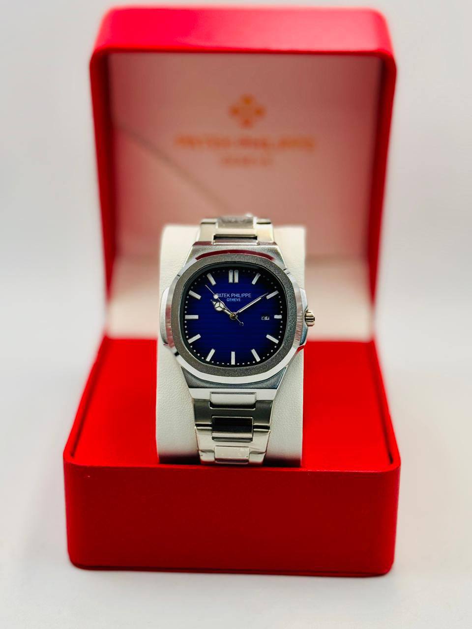 PATEK PHILIPPE 
55 dhs🇦🇪

Zain08
♥️♥️♥️