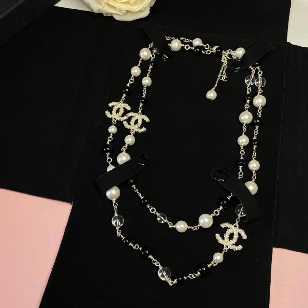 LONG NECKLACE
CHANEL ⭐
MASTER QUALITY
150 DHS✅💫✨

Zain89
♥️♥️♥️