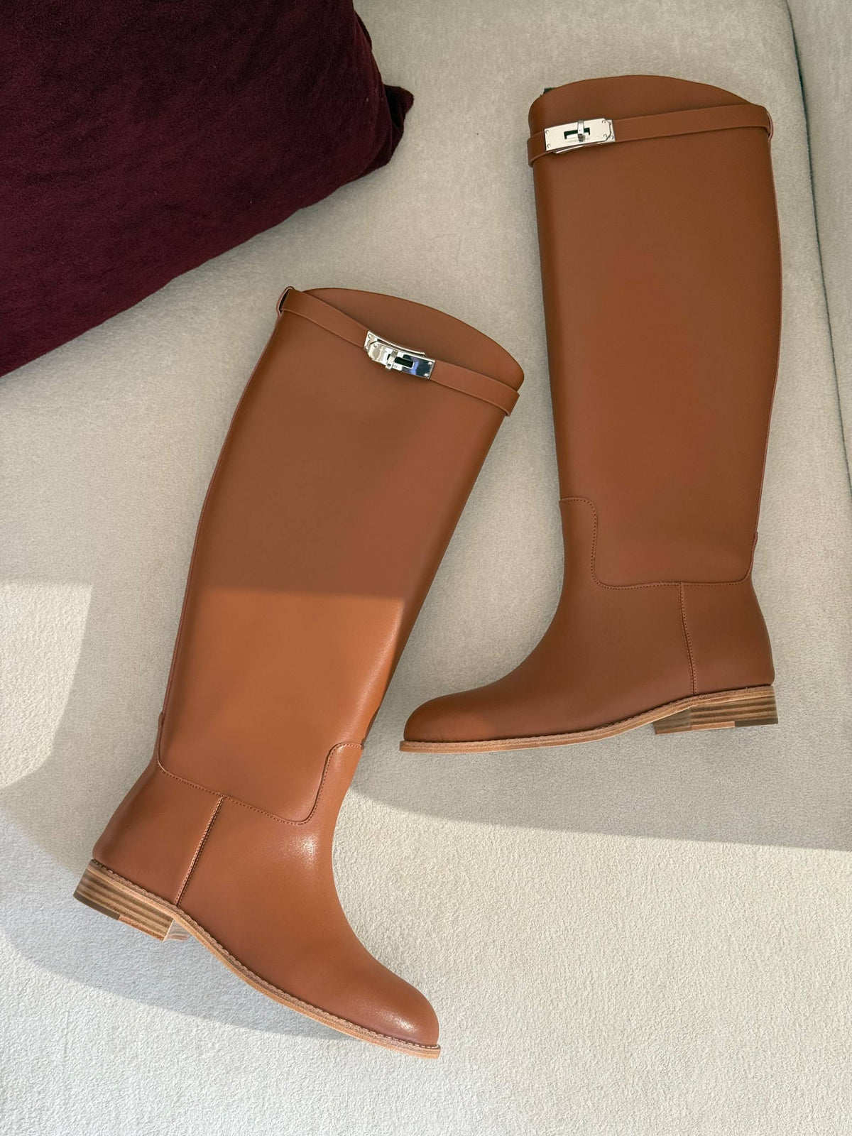 (HERMES)🦁

QUALITY: SUPER MASTER 💥😍

SIZE:36 TO 41🥰💥

700 dhs🇦🇪🇦🇪

Zain319
♥️♥️♥️