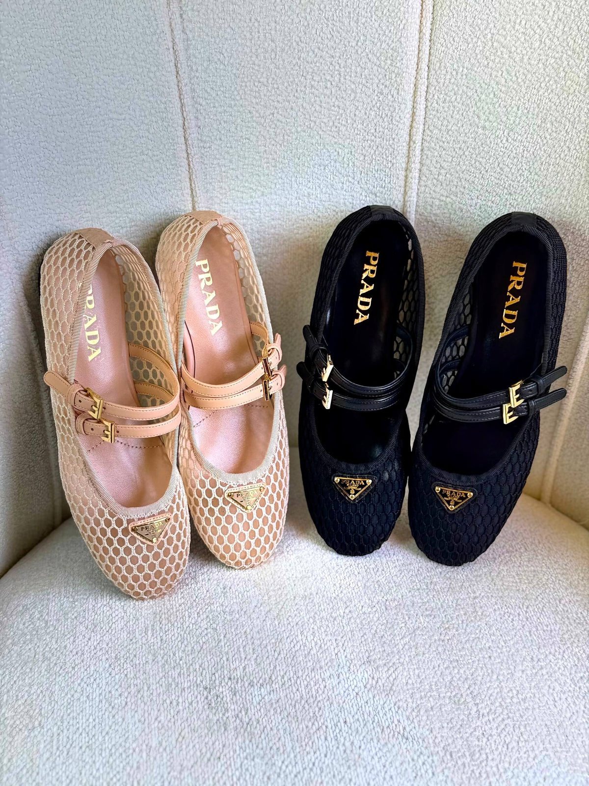 PRADA
Super *AAA* *+* Quality 💯 
With original packing🎁🎁
SIZE:36and41
Available now
450 dhs✅

Zain309
♥️♥️♥️