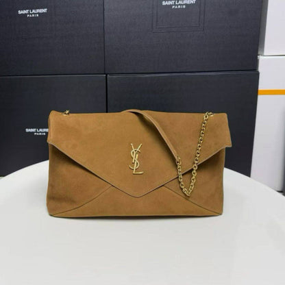 YSL 
 MASTER QUALITY  
280 dhs✅
leather 
Size : 35cm

Zain39
♥️♥️♥️