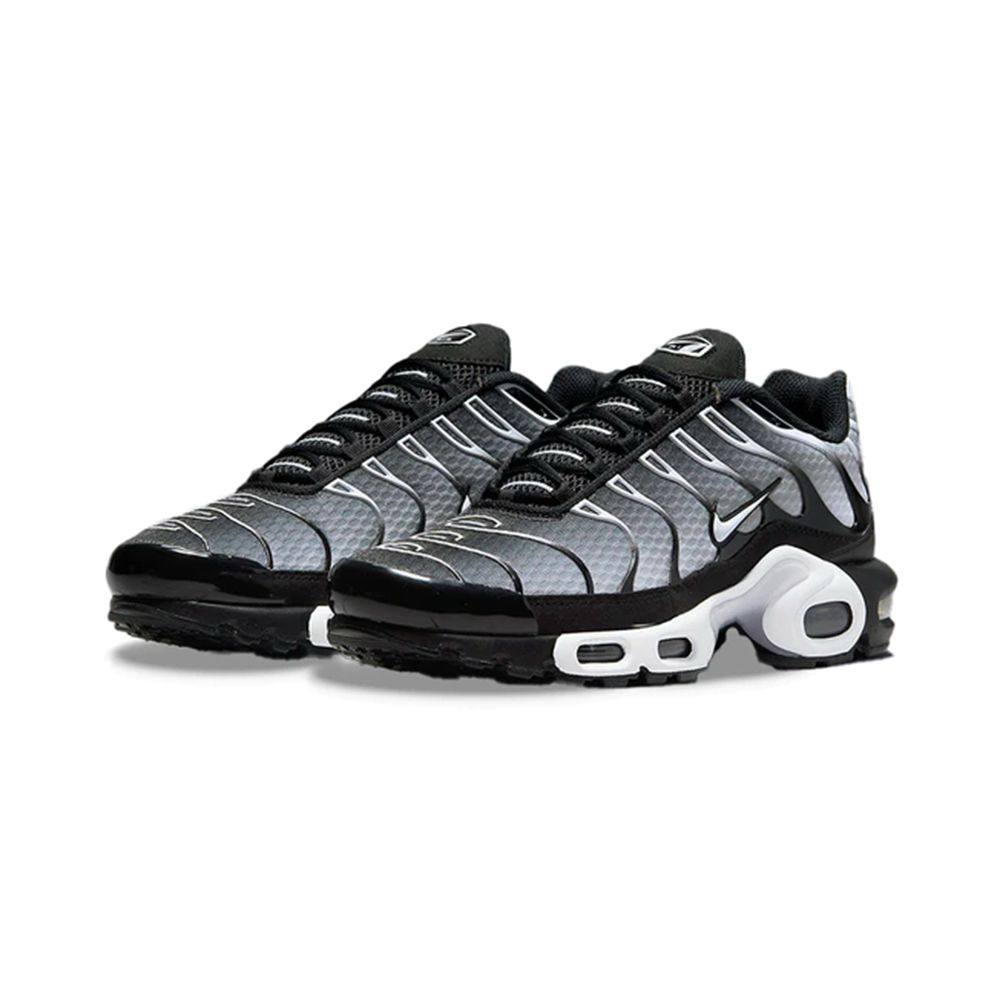 Nike Air Max Plus "Black/Silver"🪙🖤
36-45 AVAILABLE 🤩
160 dhs💓

Zain242
♥️♥️♥️