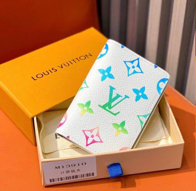 LV Wallet 
Super Master Quality
110 dhs🇦🇪🇦🇪

Zain33
♥️♥️♥️