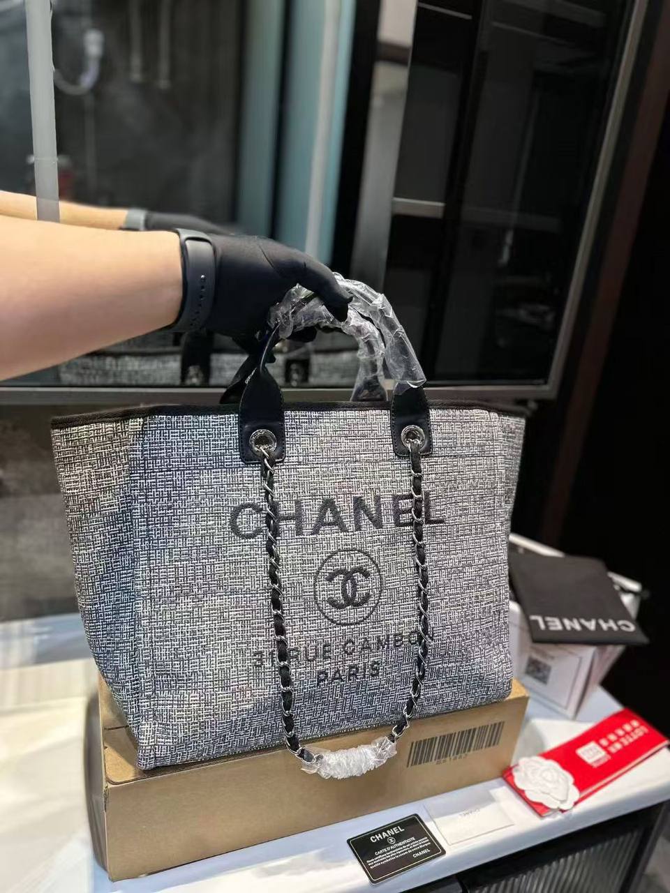 Chanel
Master 🔥🔥
280 dhs✅

Zain141
♥️♥️♥️
