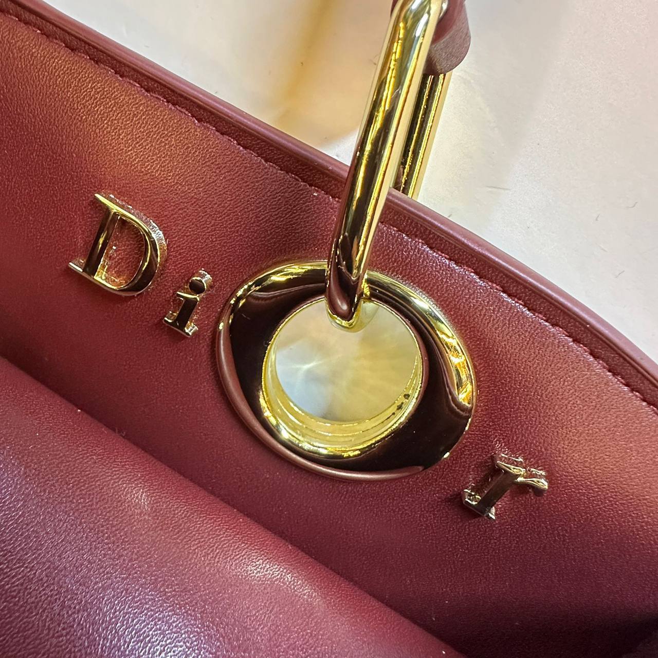 DIOR
GOOD QUALITY
110 dhs✅

Zain39
♥️♥️♥️