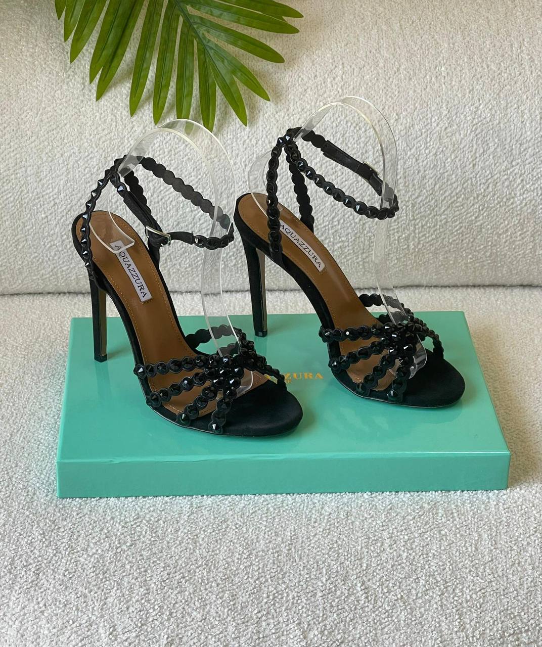 AQUAZZURA
SuperMaster Quality 💯
450 dhs💓
Size: 36-41💥

Zain171
♥️♥️♥️