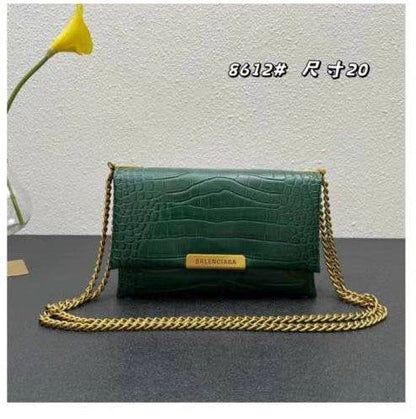 Balenciaga - 
Master 💓💓💓
For Price 👇 WTSP Text Zain 0568585901
0507557372
0544061607

Zain111
♥️♥️♥️