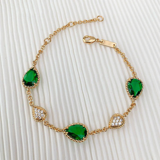BOUCHERON ❤️‍🔥*
Bracelet 🐦‍🔥
Master quality 💯
With normal boxes 🗃️ 
60 dhs🪙🌨️
With master box 📦 
140 dhs🪙🌨️

Zain216
♥️♥️♥️
