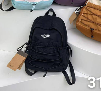 The North
55 dhs✅
size 38*27*16cm
Outdoor backpack

Zain26
♥️♥️♥️