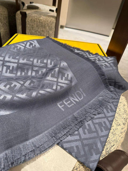 Scarf Master
💙*NEW FENDI*💙
💙*VIP QUALITY*💙
380 dhs✅

Zain281
♥️♥️♥️