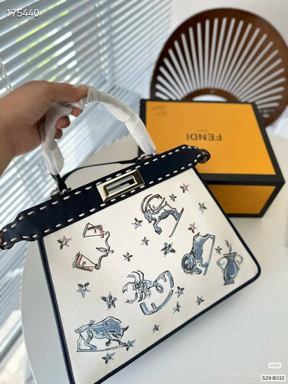 Fendi

120 dhs🇦🇪🇦🇪

Zain10
♥️♥️♥️