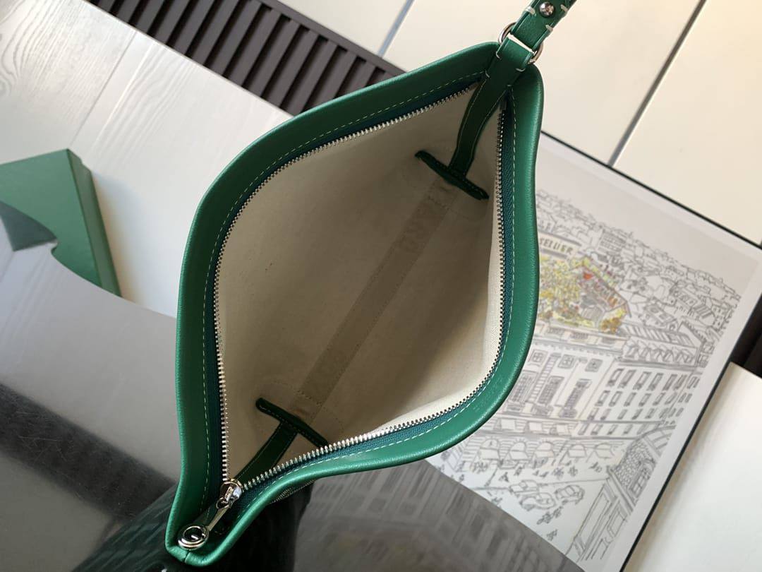 Super XXX Master Bags
For Price 👇 WTSP Text Zain 0568585901

Zain274
♥️♥️♥️