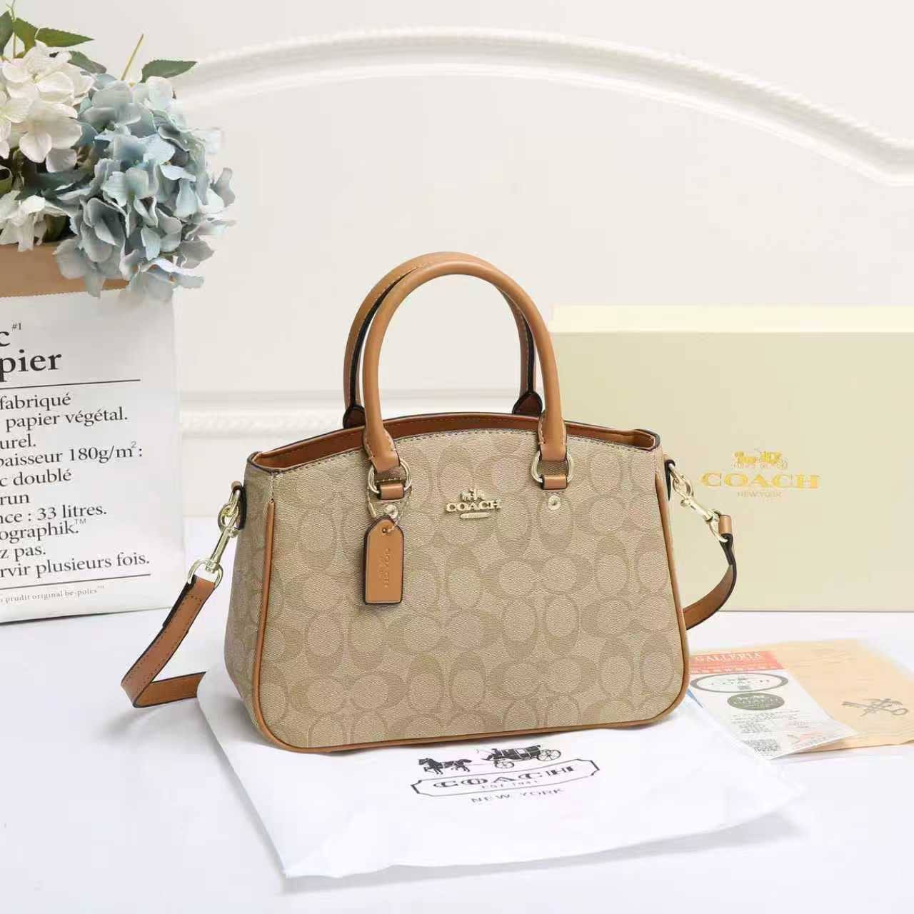 Coach  
95 dhs🪙🌨️

Zain114
♥️♥️♥️