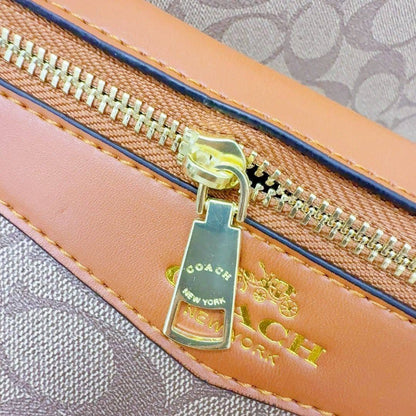 Coach ᴛᴏᴛᴇʙᴀɢ
ᴢɪᴘᴘᴇʀ ᴛʏᴘᴇ
sɪᴢᴇ : 47 x 14 x 27 cm

75 dhs🪙💕

Zain31
♥️♥️♥️