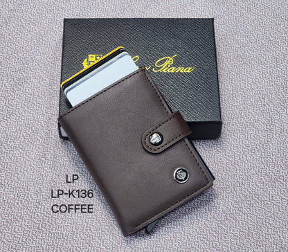Wallets

Good quality 
70 dhs🇦🇪🇦🇪

Zain182
♥️♥️♥️