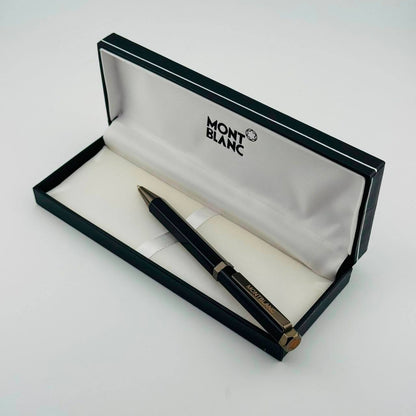 Pen
 
Good quality 

50 DHS🇦🇪🇦🇪

Zain182
♥️♥️♥️