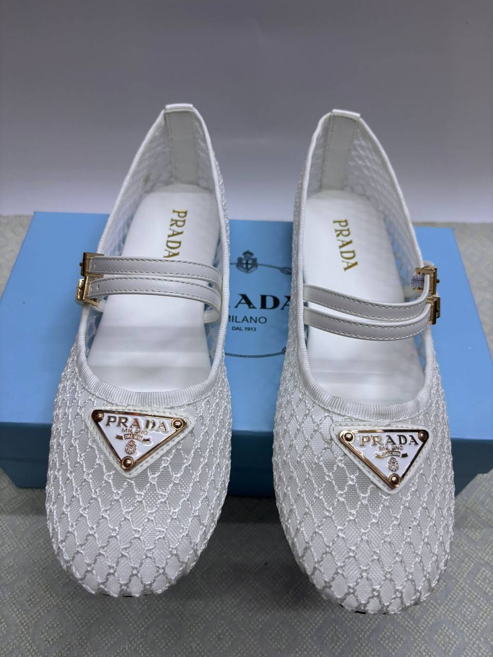 Prada
Size 36-41
130 dhs✅

Zain145
♥️♥️♥️