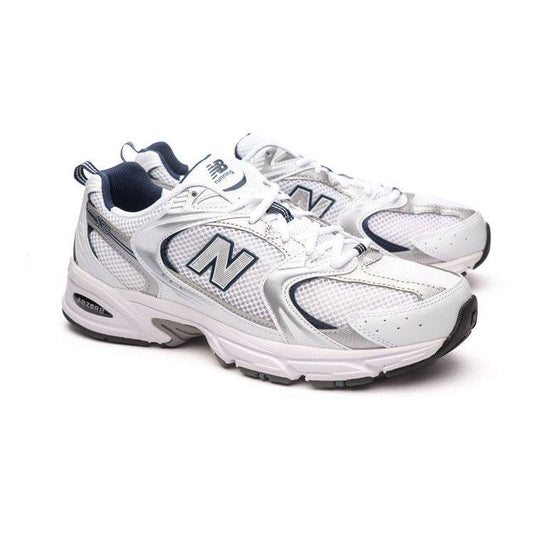 New Balance 530 white with silver and blue accents
36-45 AVAILABLE 🤩
160 dhs💓

Zain242
♥️♥️♥️
