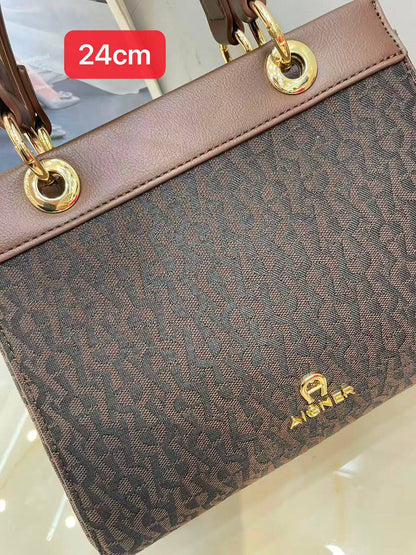 Aigner 
24cm 
110 dhs🇦🇪🇦🇪

Zain168
♥️♥️♥️