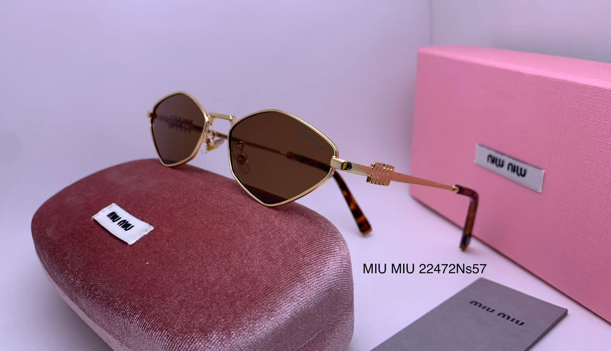 Miu miu

70 dhs🇦🇪🇦🇪🇦🇪

Zain126
♥️♥️♥️