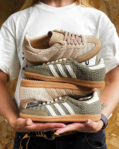 New 🆕

New Arrivals

Size 36to42 

For Price 👇 WhatsApp✅
0568585901 
0507557372
0552275751 Owner Zain 👌

Zain183
♥️♥️♥️