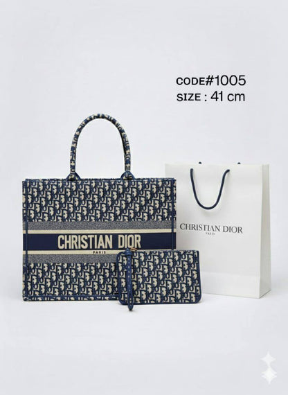 Chirstian Dior 
Size:41cm
110 dhs✅

Zain56
♥️♥️♥️