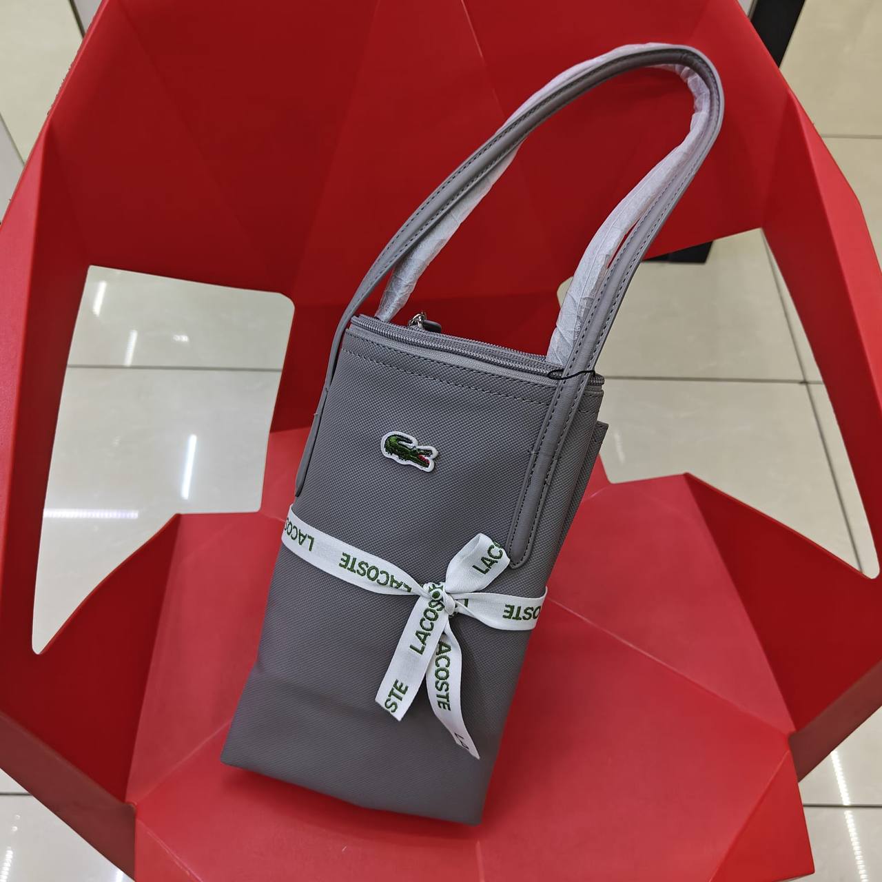 Lacoste 
55 dhs🪙🖤
🐊🐊🐊🐊🐊🐊

Zain235
♥️♥️♥️