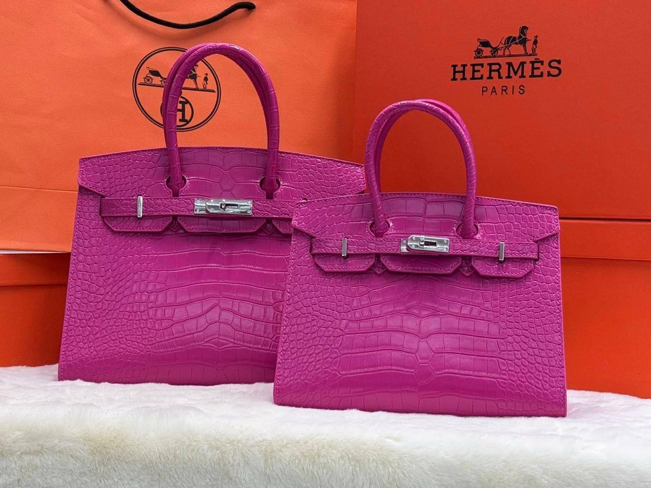 HERMES 🆕
VERY GOOD QUALITY 💯
25 CM  100 DHS✅
30 CM  120 DHS✅

Zain28
♥️♥️♥️