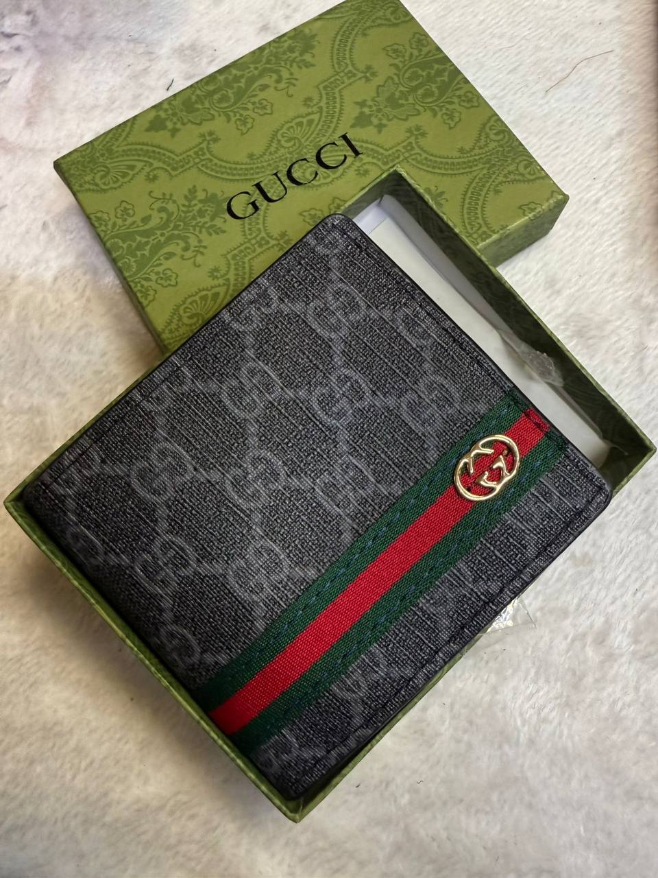 Wallets

With box
🎁🎁🎁

30 dhs🪙🌨️

Zain93
♥️♥️♥️