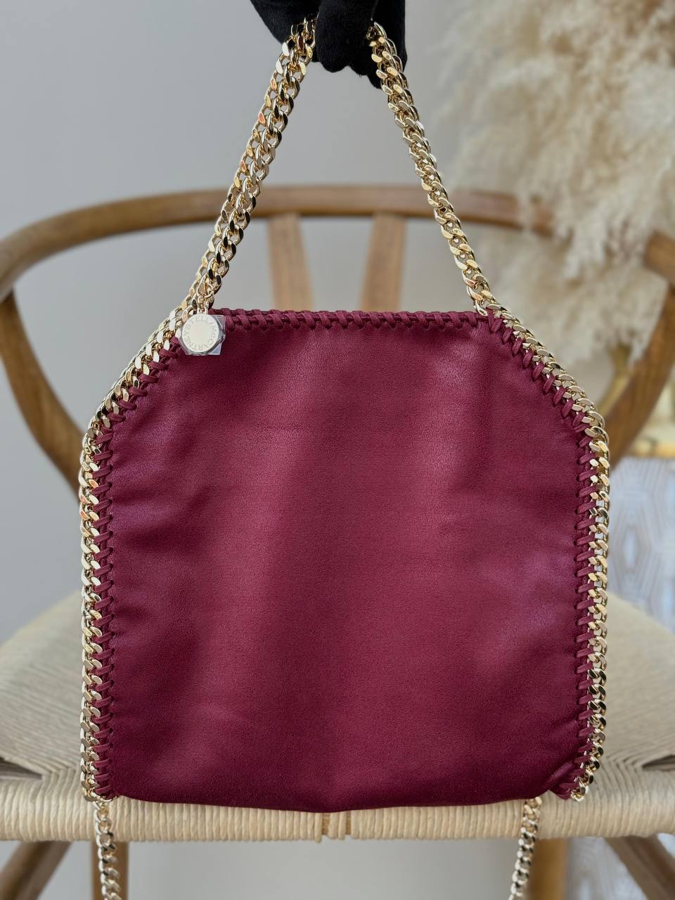 STELLA McCARTENY
25cm
350 dhs✅
Top quality

Zain167
♥️♥️♥️