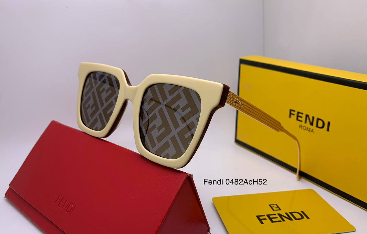 Ladies

 master quality
 sunglasses

200 dhs🇦🇪🇦🇪

Zain126
♥️♥️♥️