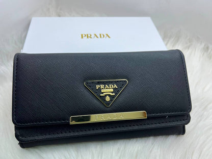 Wallets
45 dhs🇦🇪🇦🇪

Zain182
♥️♥️♥️
