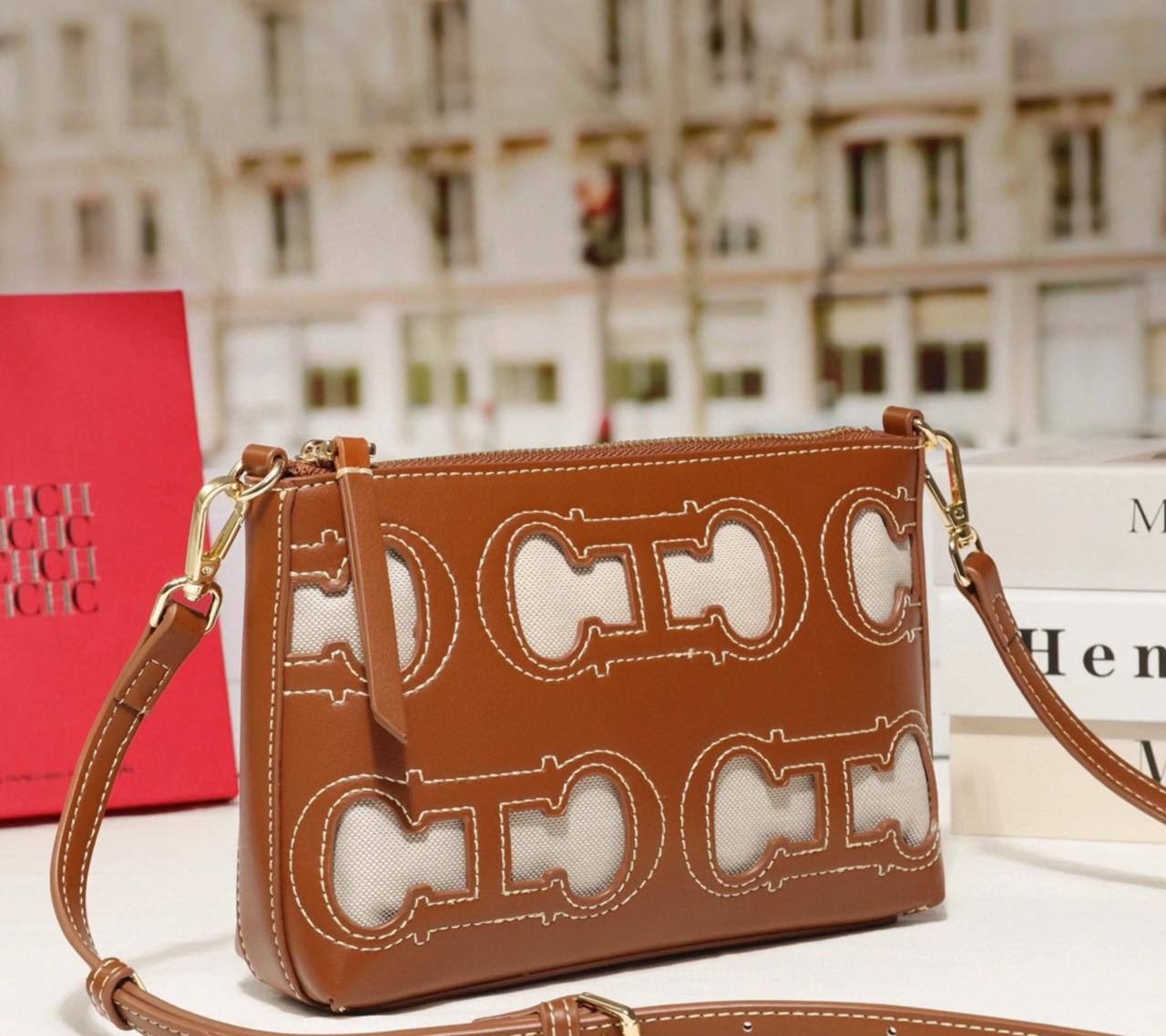 CH
110 dhs✅
Size:23*16*6

Zain07
♥️♥️♥️