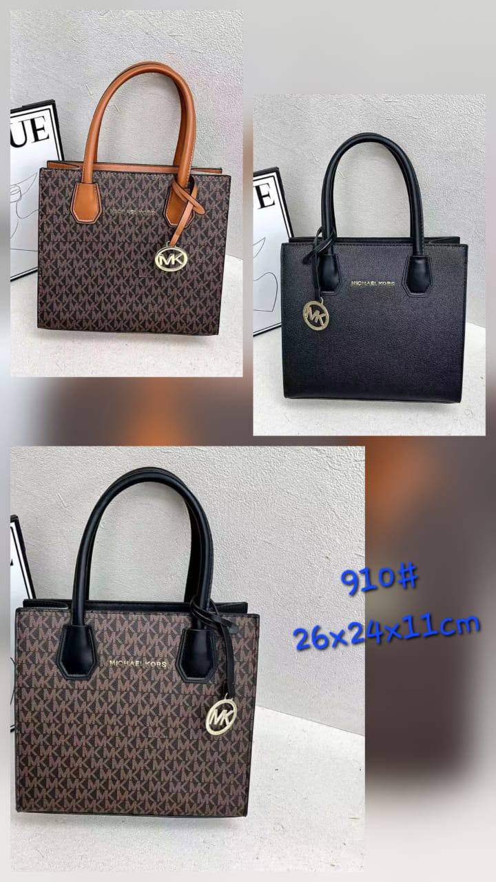 Bags 

75 dhs✅

Zain232
♥️♥️♥️