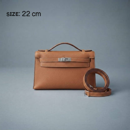 Hermes ᴋᴇʟʟʏ ᴘᴏᴜᴄʜᴇᴛᴛᴇ
sɪʟᴠᴇʀ ʜᴀʀᴅᴡᴀʀᴇ
ᴡɪᴛʜ ʟᴏɴɢ ʙᴇʟᴛ sᴛʀᴀᴘ
sɪᴢᴇ : 22 cm

100 dhs✅

Zain31
♥️♥️♥️